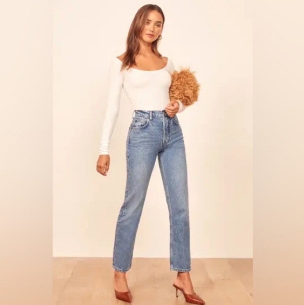 Reformation Cynthia 24 High Rise Straight Jeans in Colorado wash